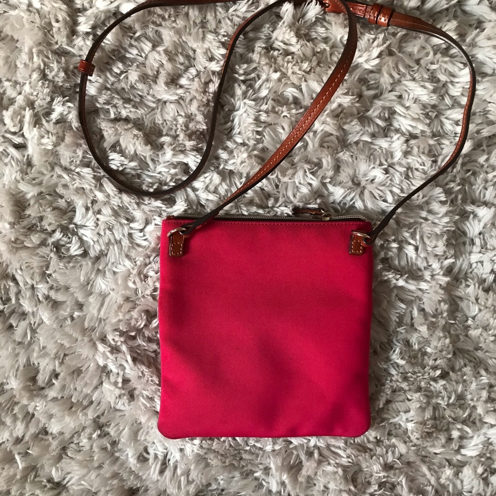 Small Dooney & Bourke crossbody bag - Picture 2 of 6